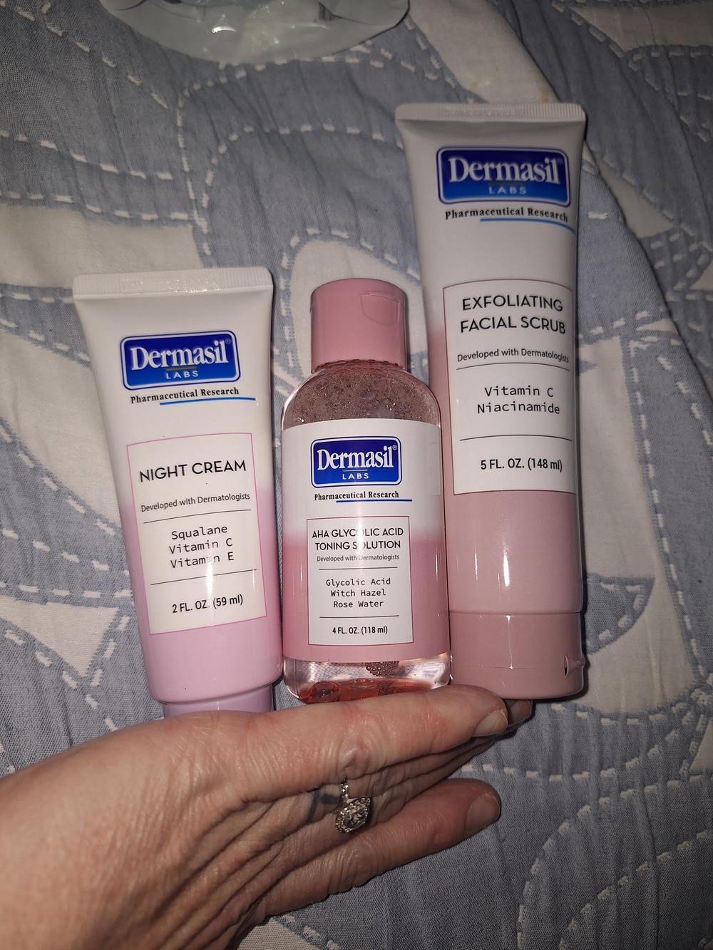 Night Cream & Facial Scrub Toner Set Dermasil